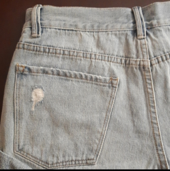 Amuse Society High Waist Denim Shorts with Rolled Cuffs - Picture 8 of 11